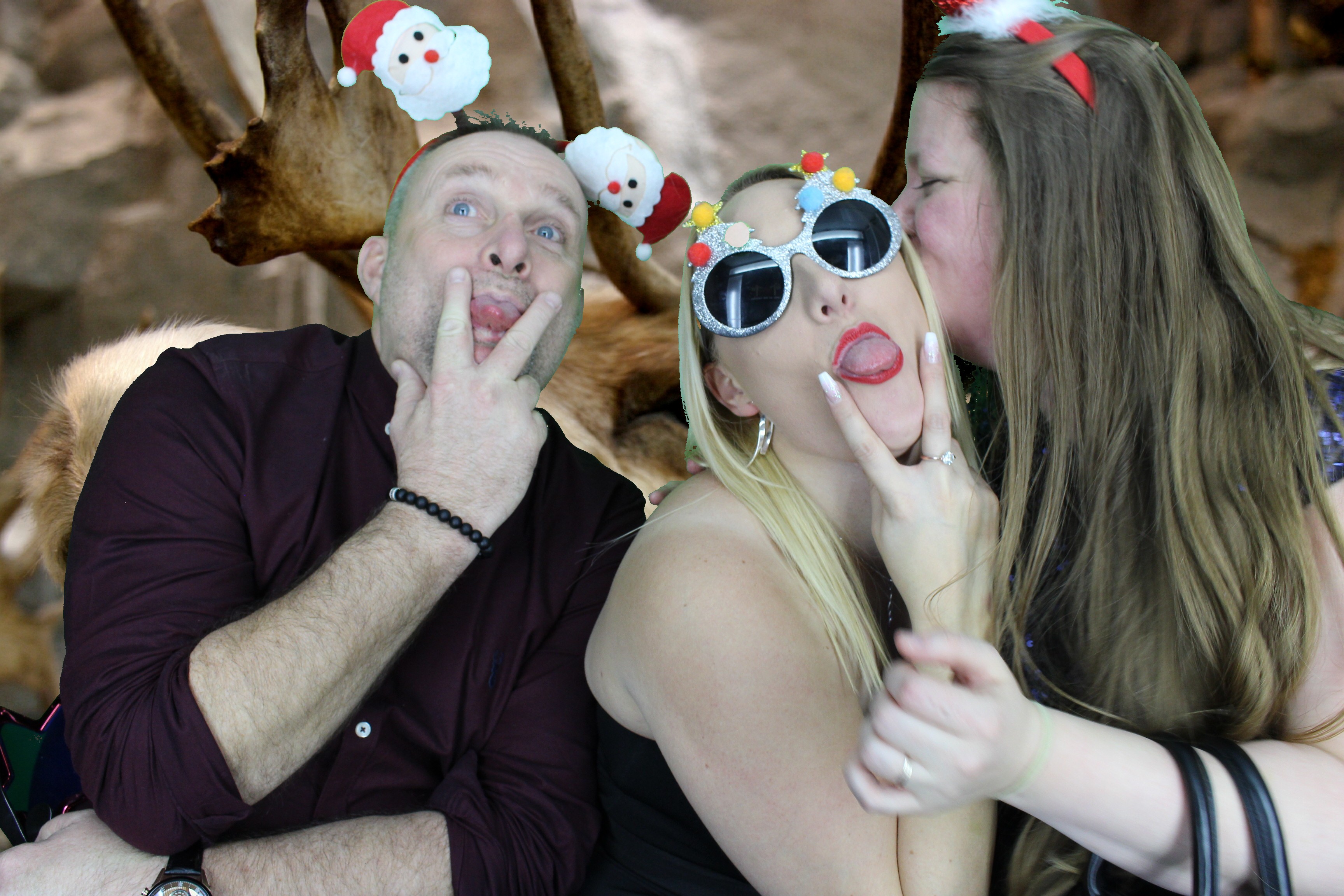 Aster Christmas Party  | View more photos from the event at gallery.myphotoboothexperience.co.uk/u/MyPhotoBoothExperienceLtd/Aster-Christmas-Party